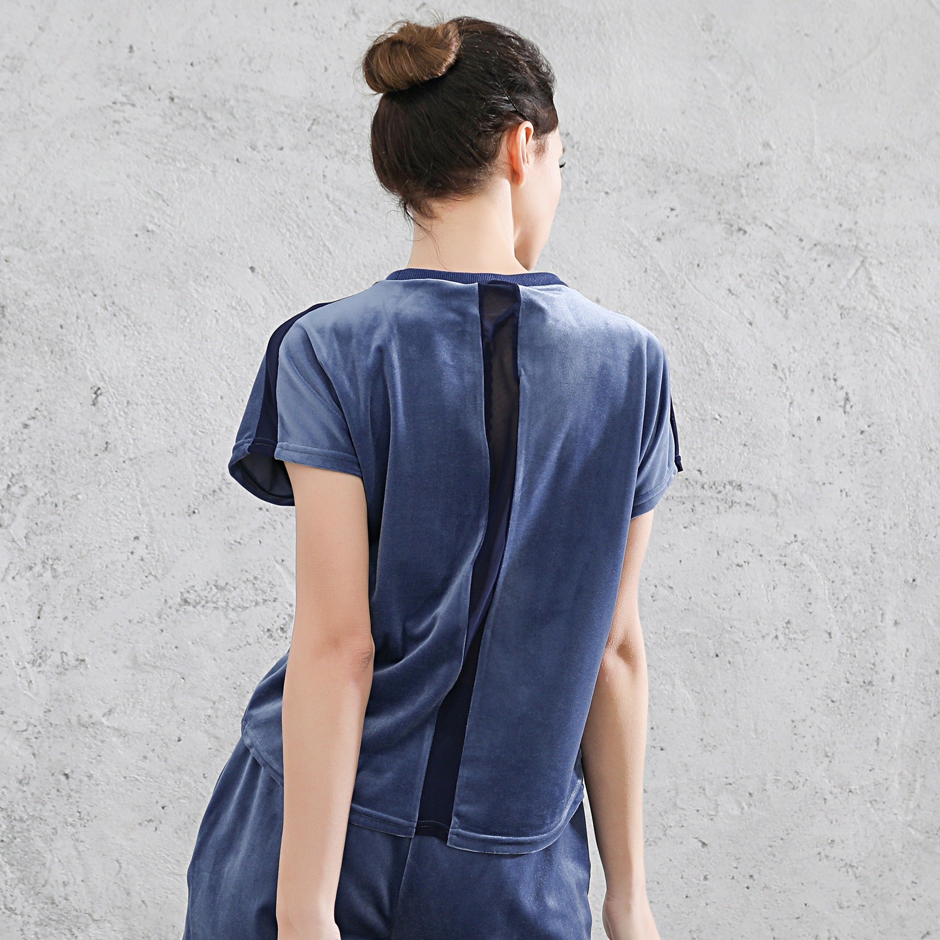 Velvet Short Sleeved T shirt Women Sports Running Pullover Sports Sweater Sports Clothing