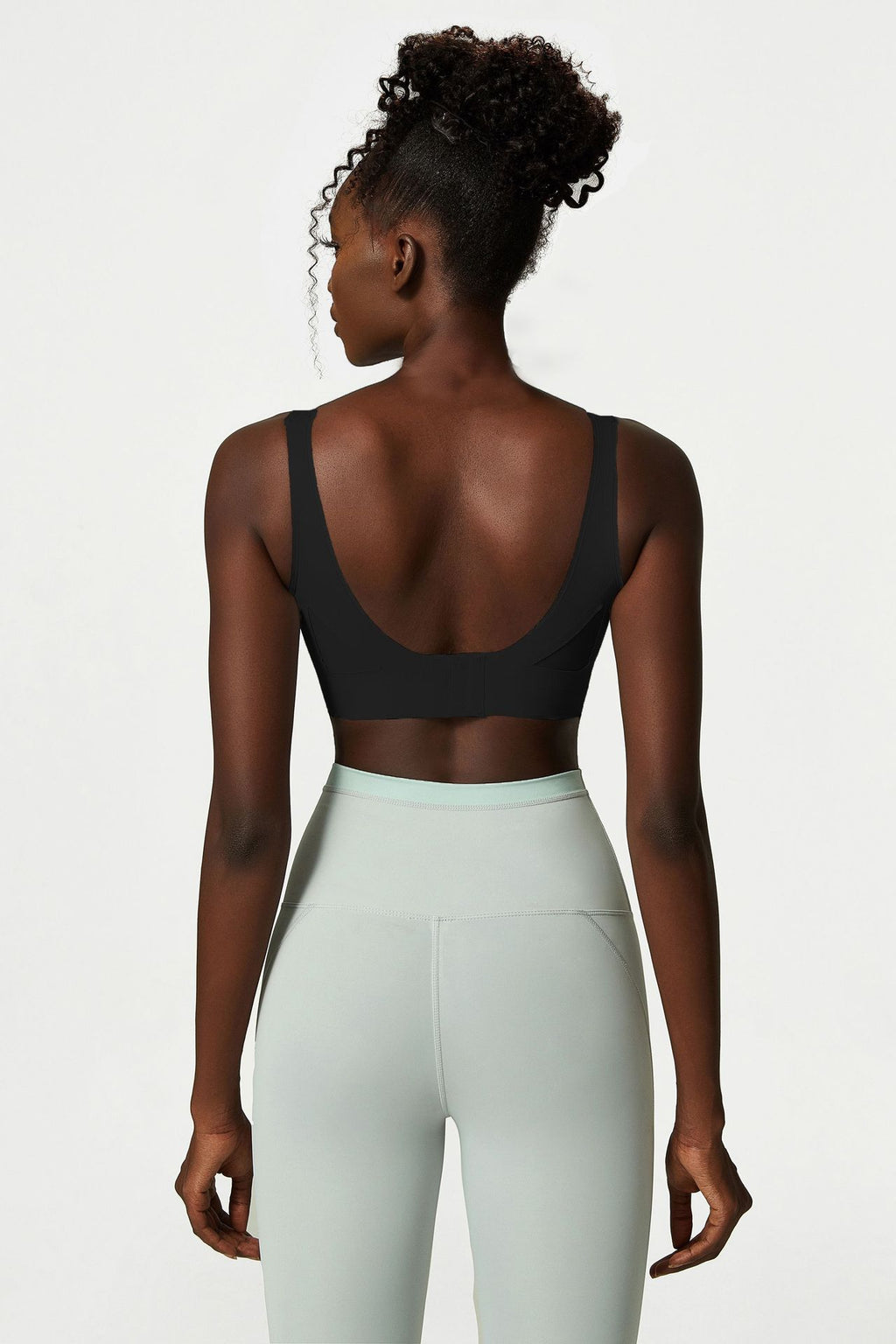 Sujetador deportivo para mujer con hebilla y yoga. Sujetador deportivo sin costuras.