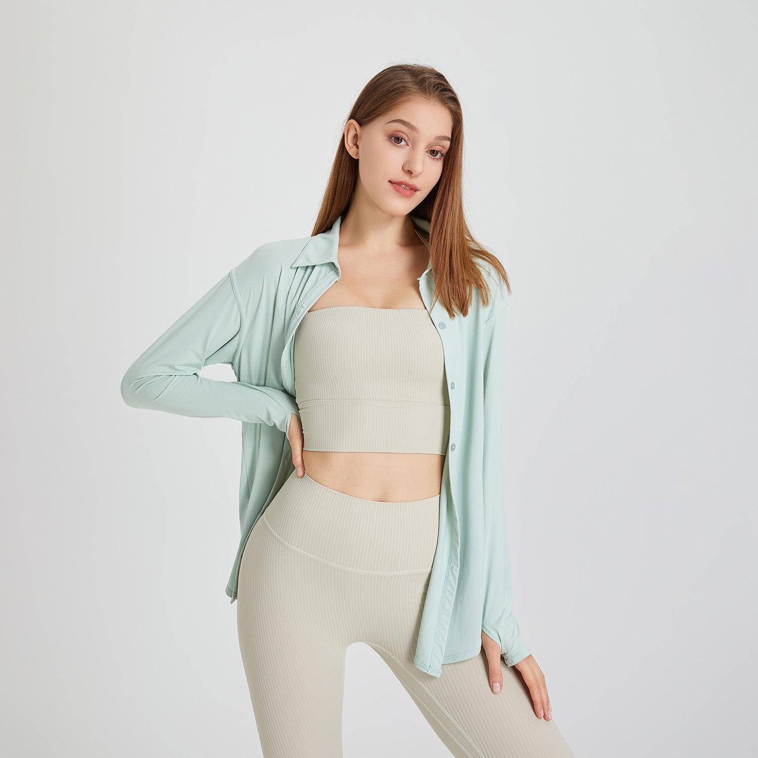 T-shirt de sport ample et long pour femme, idéal pour le yoga et les séances d'entraînement. Séchage rapide. Manches longues. Idéal pour l'été.