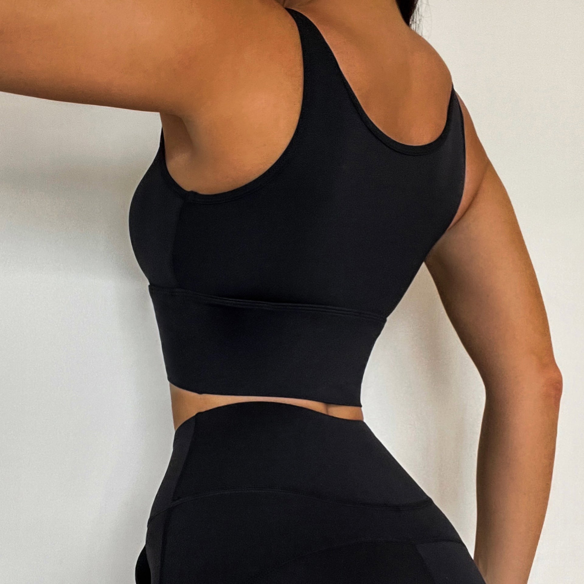 Chaleco de yoga plisado con efecto push up ajustado y tacto nude, ropa de fitness para mujer, sujetador deportivo de yoga con almohadilla para el pecho