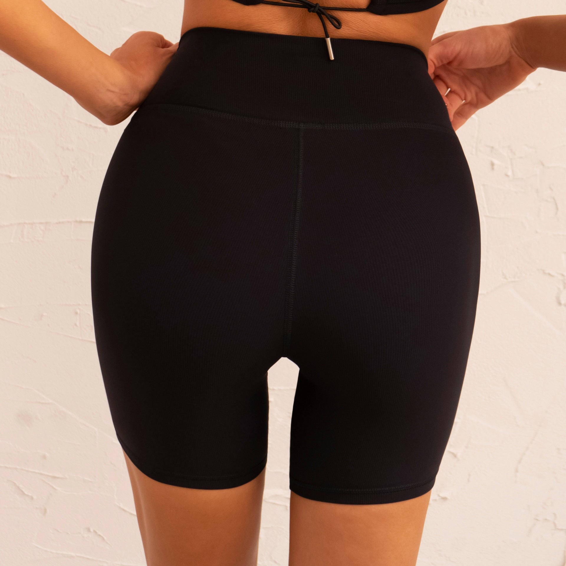 Sports Shorts Sexy Hip Lifting Thread Fitness Shorts Yoga Pants Adjustable Drawstring Shorts