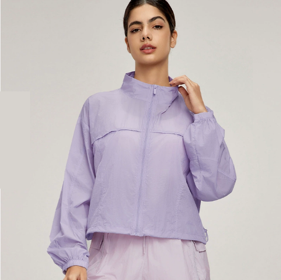 Lightweight Breathable Workout Clothing Women Back Loose Leaf Outdoor Cycling Sports Jacket Drawstring at Hem Adjustable Wind Shield