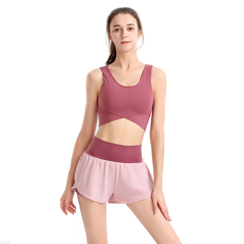 New Arrival Yoga Suit Naked Women Sense Criss Cross Backless Bra Running Sports Fitness Shorts Yoga Clothes Two-Piece Set