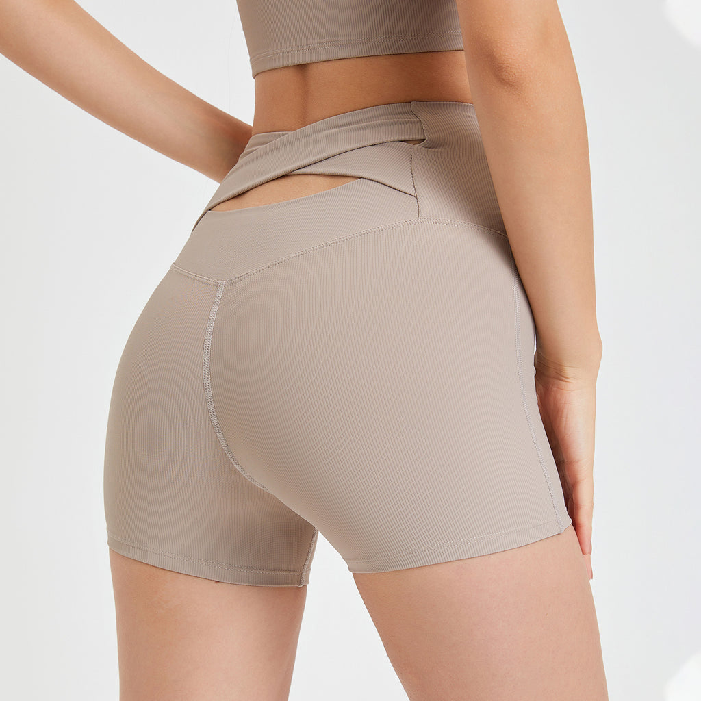 Short de yoga taille haute dos croisé, effet ventre plat et hanches galbées, short de sport sans coutures pour femme, pantalon de fitness à séchage rapide