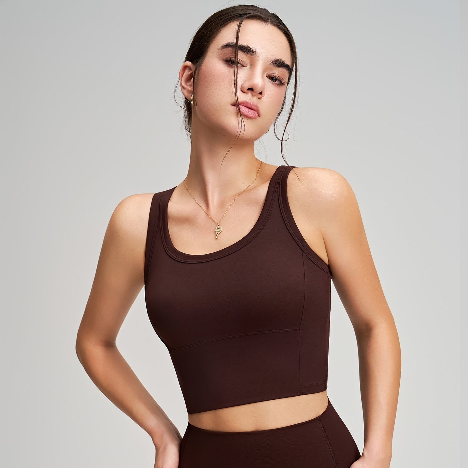 Débardeur de yoga, soutien-gorge de sport à bonnets fixes pour femme, antichoc, push-up, maintien moyen à élevé. Sous-vêtements de sport.