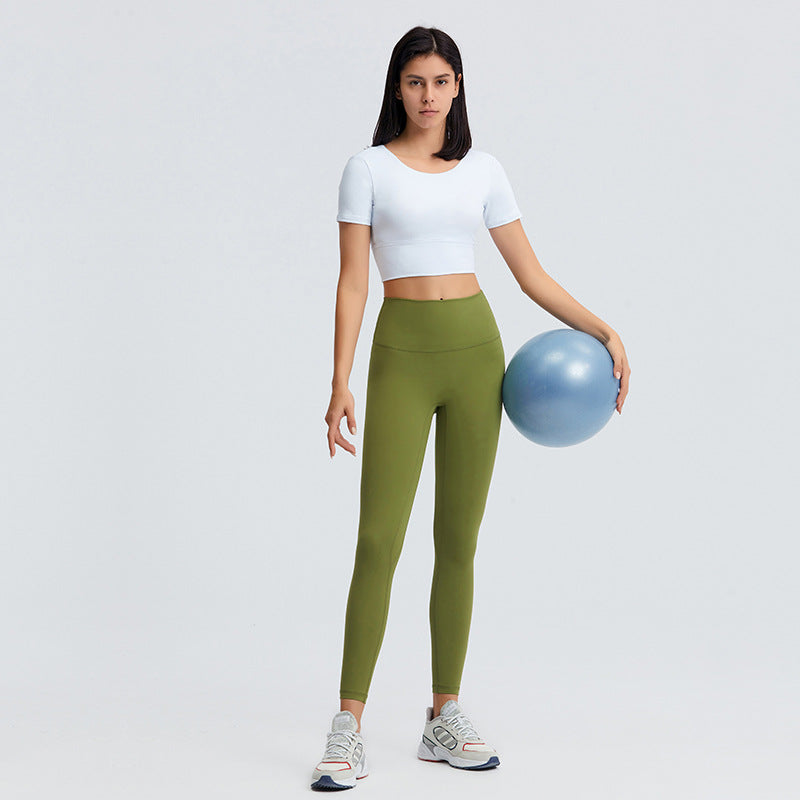 T-shirt d'été court avec coussinets de poitrine, style yoga, dos ajouré, manches courtes, pour femme.