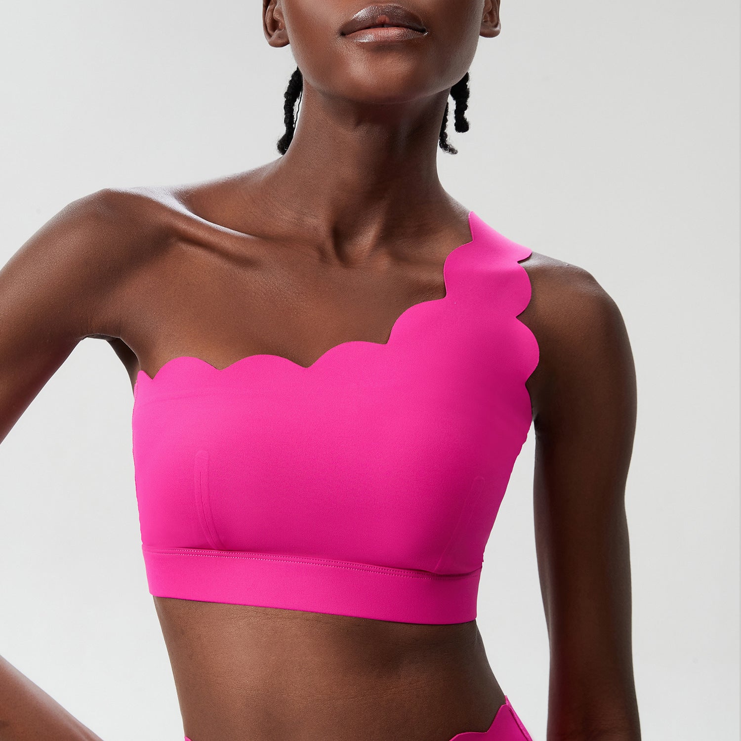 Ropa interior deportiva de un solo hombro con ondas pequeñas para mujer, sujetador deportivo para fitness, correr, yoga, ropa interior deportiva.