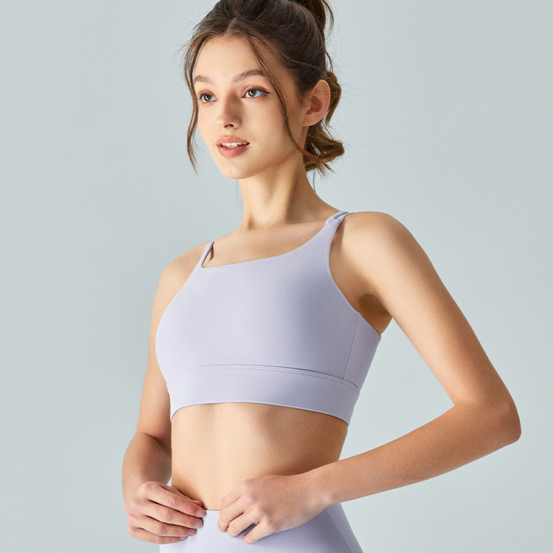 Ropa interior deportiva de media tenacidad para primavera y verano, copa semifija, chaleco de yoga de una pieza con tirantes finos y sujetador de entrenamiento sin costuras para mujer