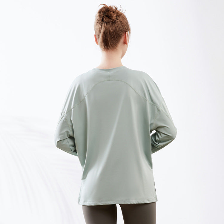 Loose Letter Graphic Loose Yoga Clothes Sports Long Sleeve Women Slit Hemline At Hem T Shirt Casual Long Workout Top