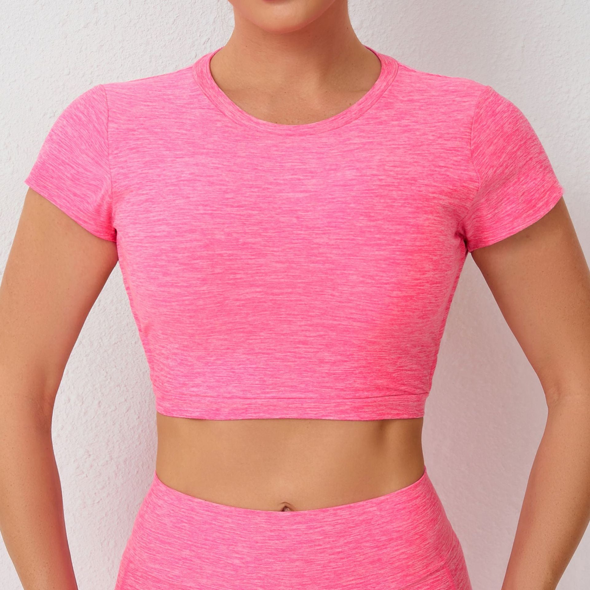 Débardeur dos nu à manches courtes et coussinets de poitrine amovibles, idéal pour le sport, le fitness et le yoga (femme).