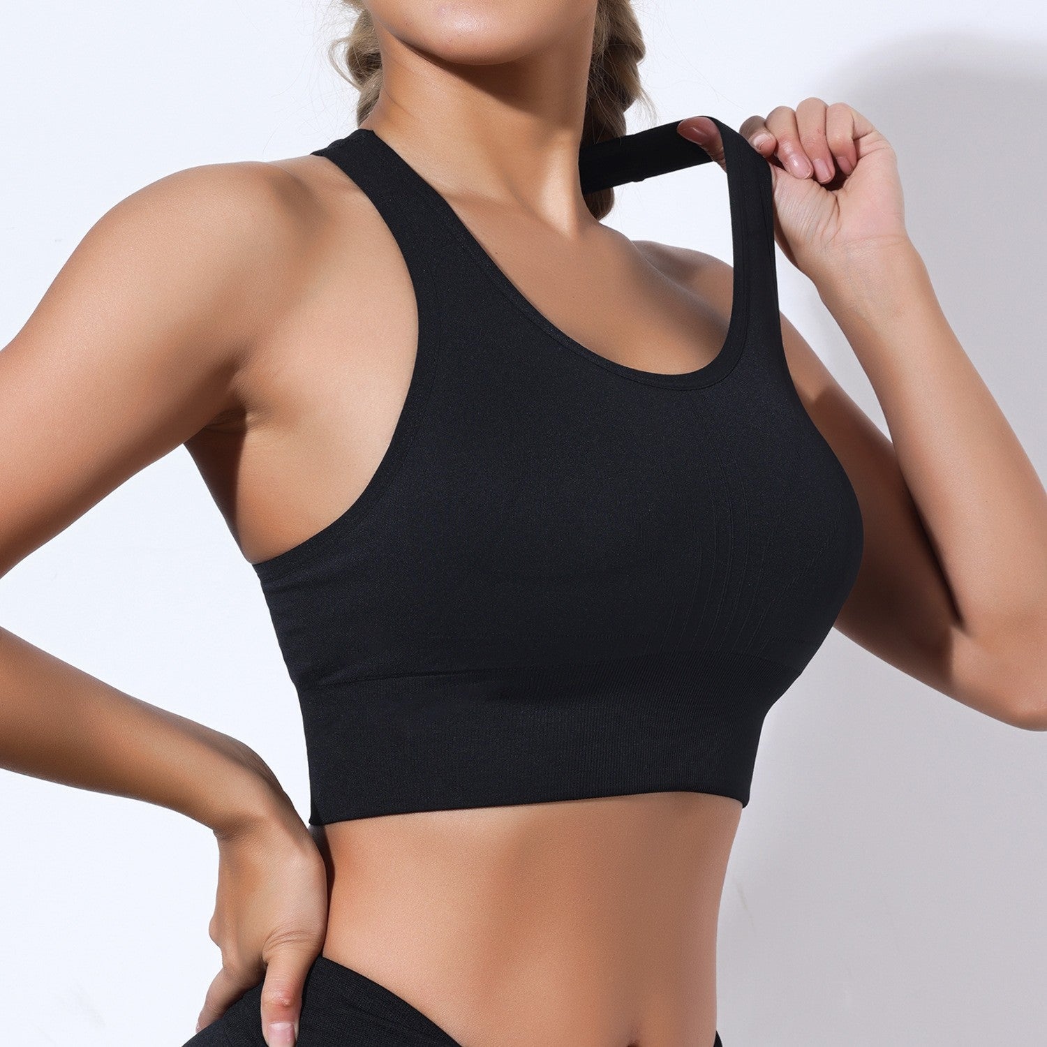 Soutien-gorge de yoga antichoc avec coussinets intégrés, séchage rapide, respirant, effet push-up, effet push-up. Soutien-gorge de sport/soutien-gorge push-up pour un dos sublimé.